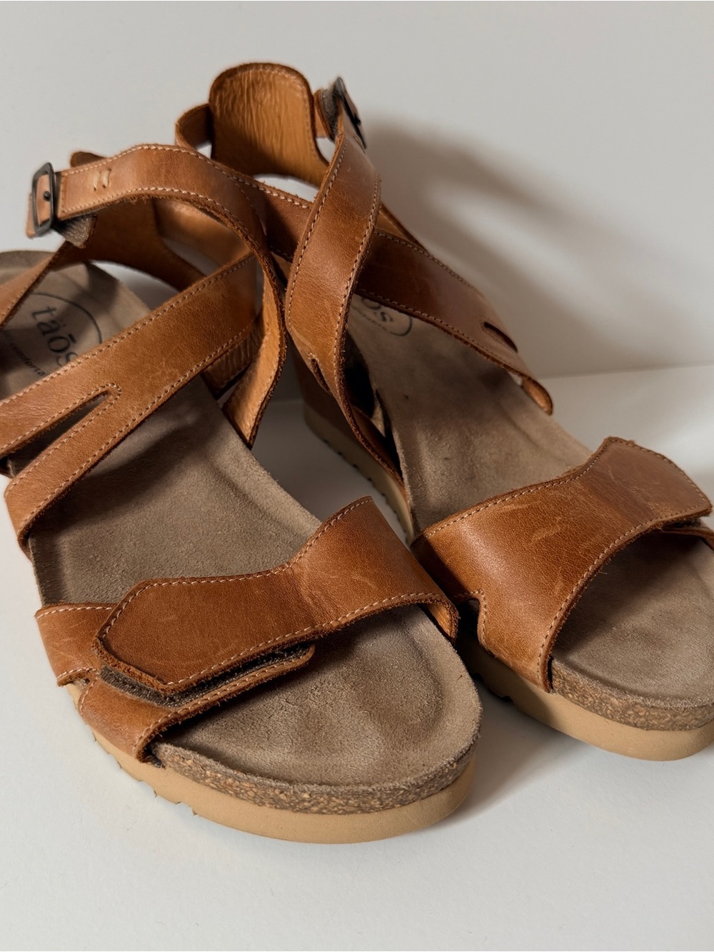 Taos Footwear Brown wedge Leather Strappy Sandals